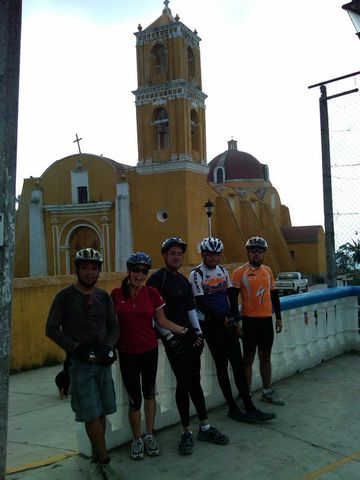 SAN ANDRES TLALNEHUAYOCAN
