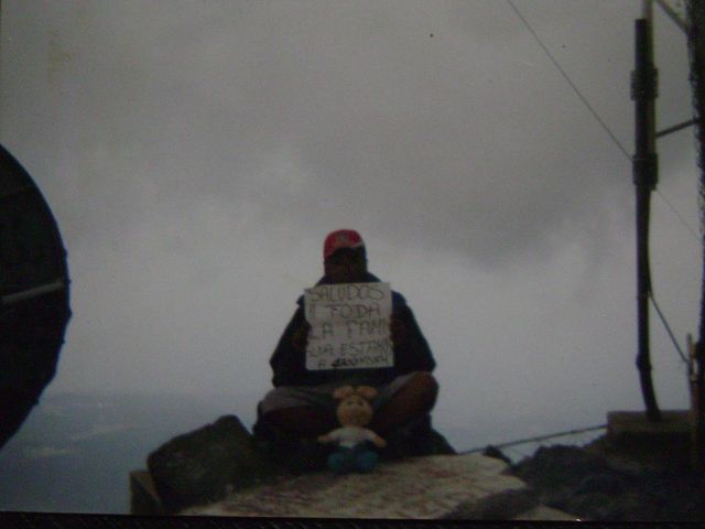 Sin Nombre